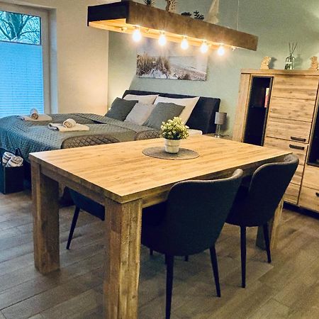 שרבאוץ Kleine Auszeit -- Inklusive Parkplatz & Wifi, Geschirrspueler, Waschmaschine & Terrasse Mit Strandkorb -- Perfekt Fuer Urlaub & Business מראה חיצוני תמונה