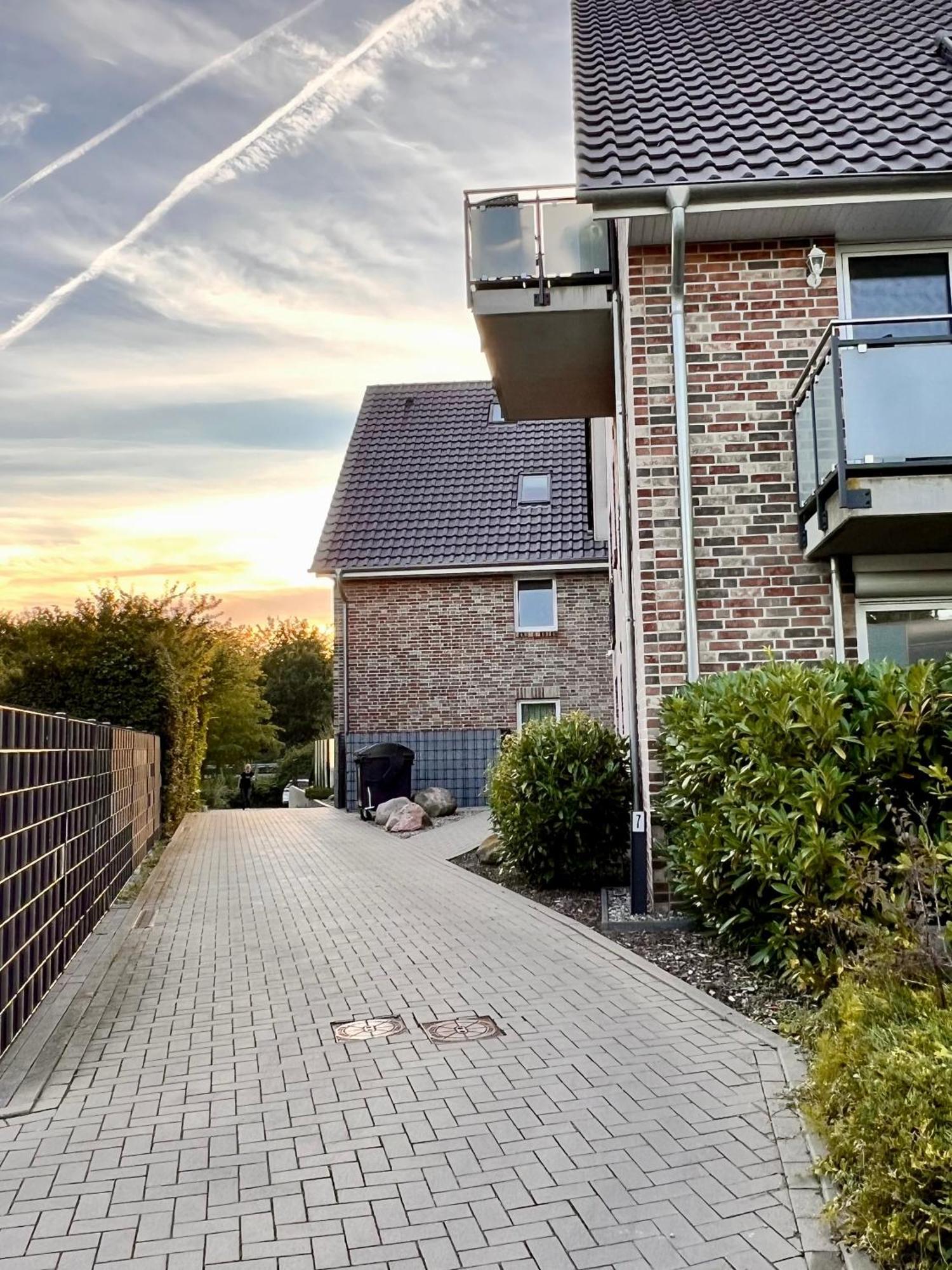 שרבאוץ Kleine Auszeit -- Inklusive Parkplatz & Wifi, Geschirrspueler, Waschmaschine & Terrasse Mit Strandkorb -- Perfekt Fuer Urlaub & Business מראה חיצוני תמונה