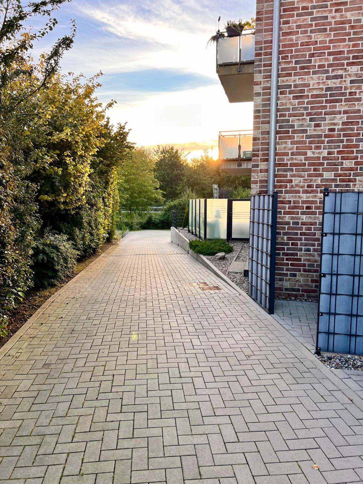 שרבאוץ Kleine Auszeit -- Inklusive Parkplatz & Wifi, Geschirrspueler, Waschmaschine & Terrasse Mit Strandkorb -- Perfekt Fuer Urlaub & Business מראה חיצוני תמונה