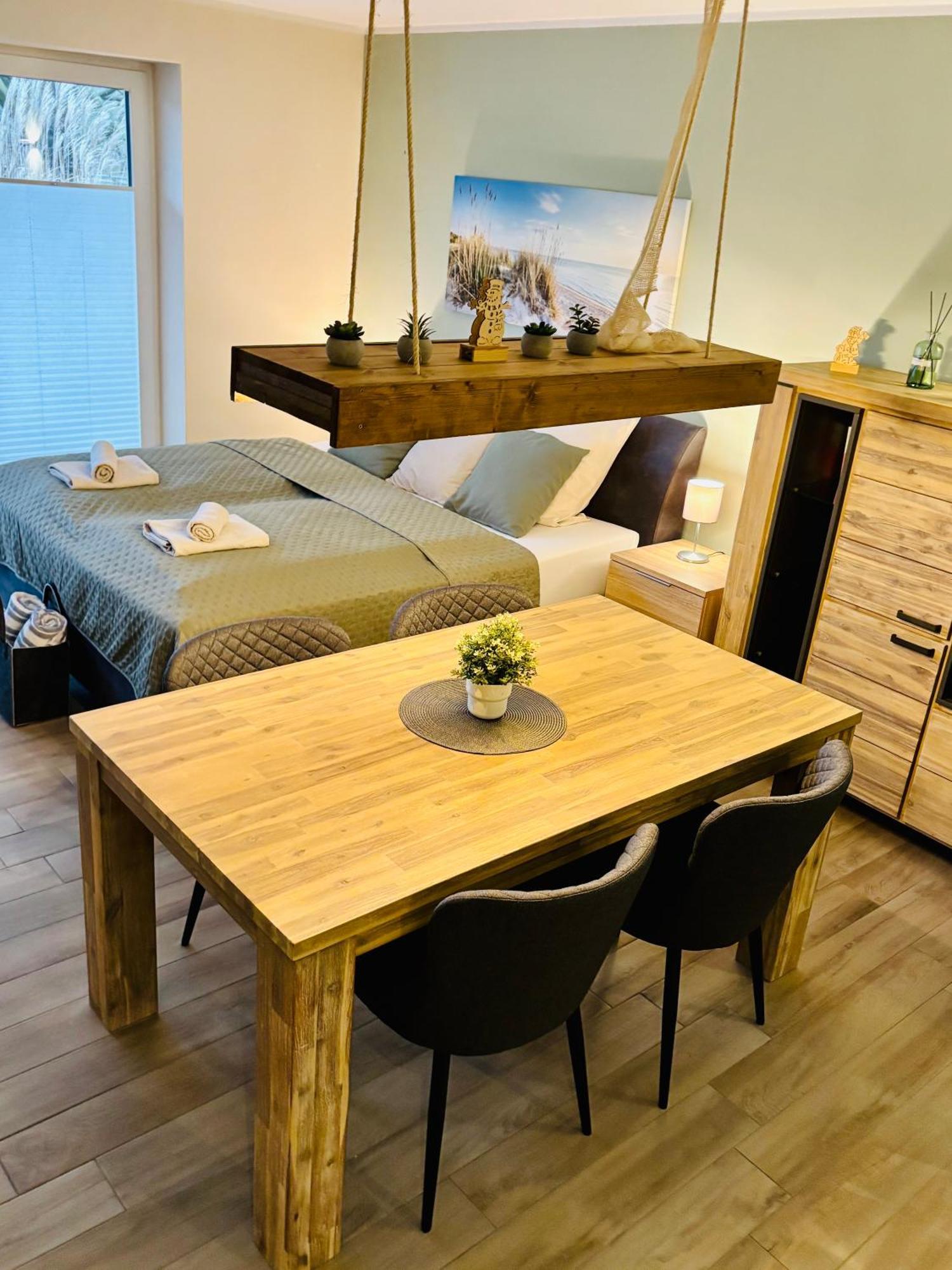 שרבאוץ Kleine Auszeit -- Inklusive Parkplatz & Wifi, Geschirrspueler, Waschmaschine & Terrasse Mit Strandkorb -- Perfekt Fuer Urlaub & Business מראה חיצוני תמונה